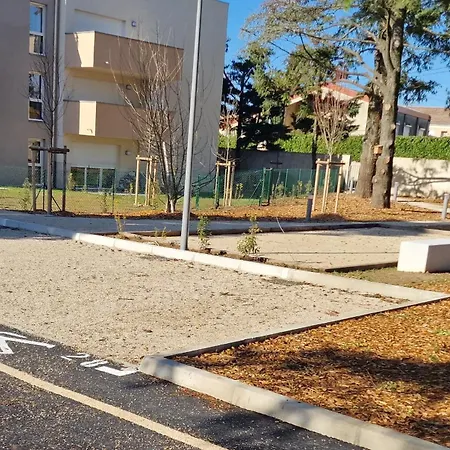 Avec Parking Prive - Proche Ecoles & Hopital - Apartman