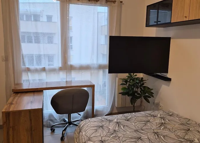 Avec Parking Prive - Proche Ecoles & Hopital - Apartman